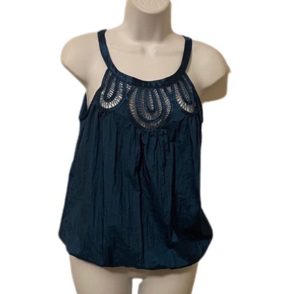 Old Navy top